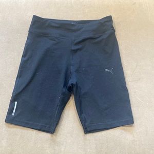 Woman’s bike shorts